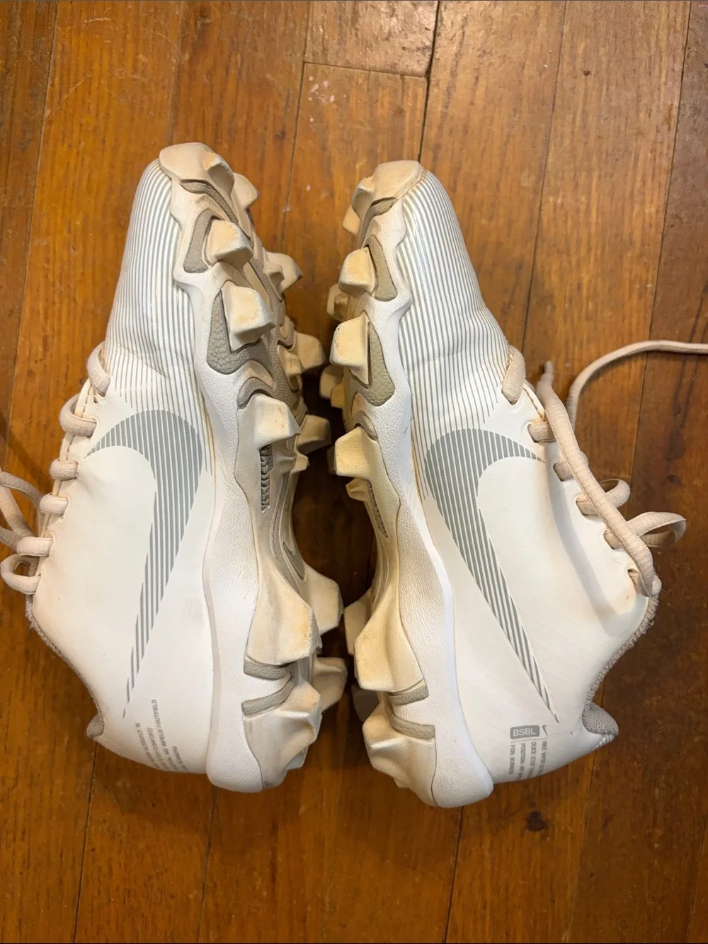 Nike Kids White and Grey Cleats